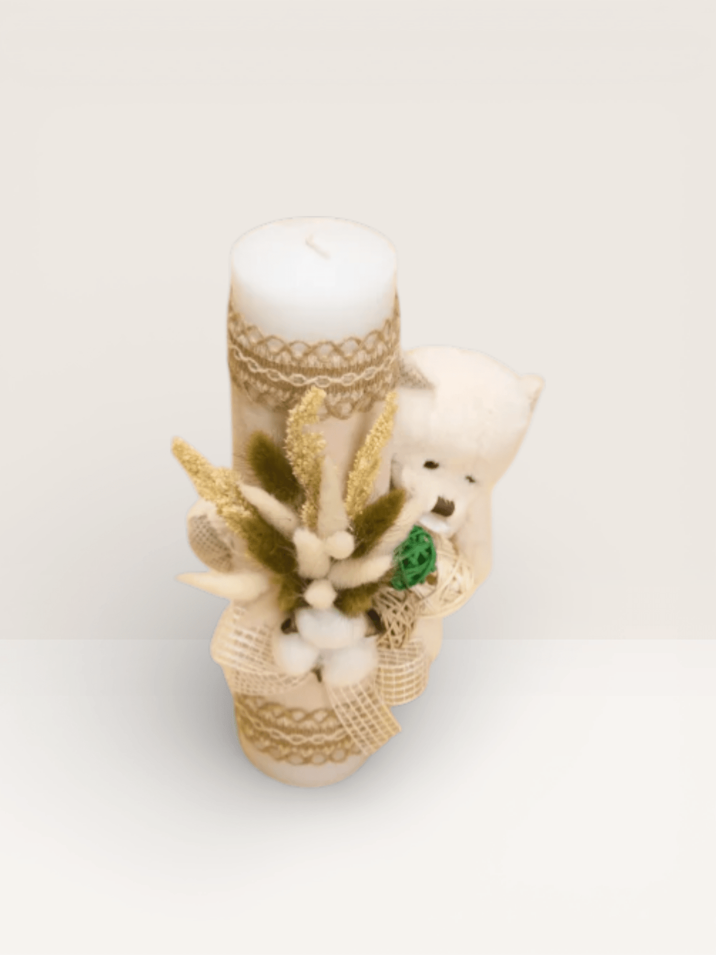 Lumânare decorata cu Ursuleț și Flori de Câmp - catifea - Kids Magazin