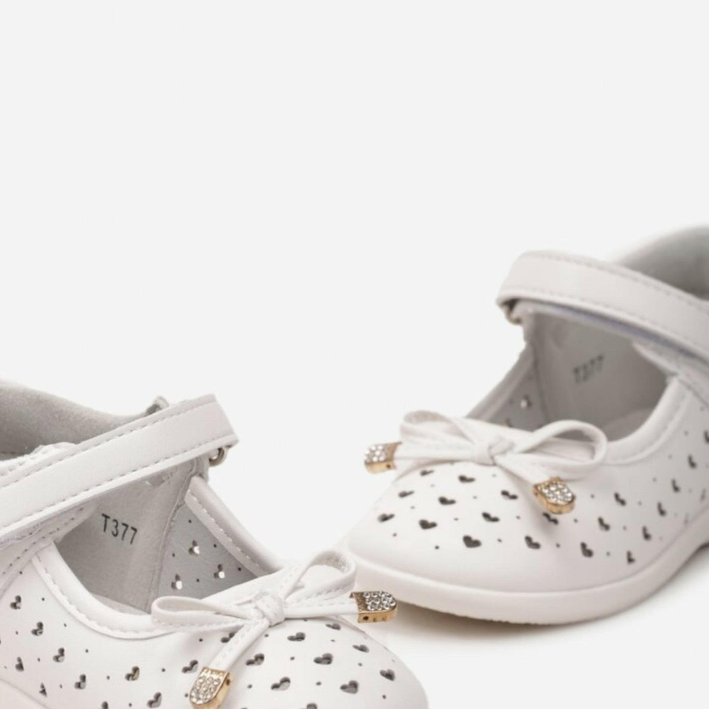 Pantofi perforați albi cu călcai înalt - Kids Magazin