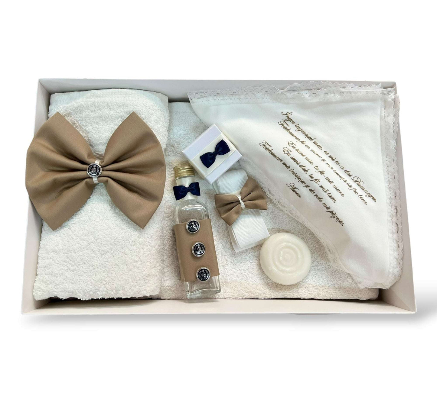 Trusou băiețel bej cu fundițe bleumarin și nasturi - Kids Magazin