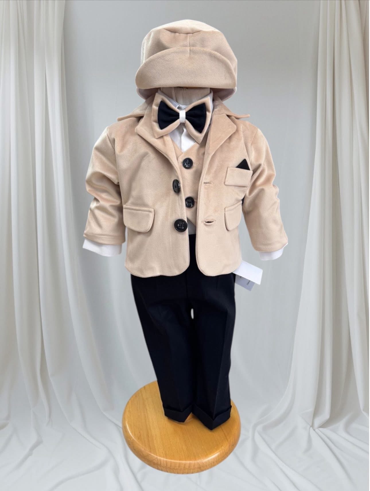 Costum elegant bebe cu sacou crem - Kids Magazin