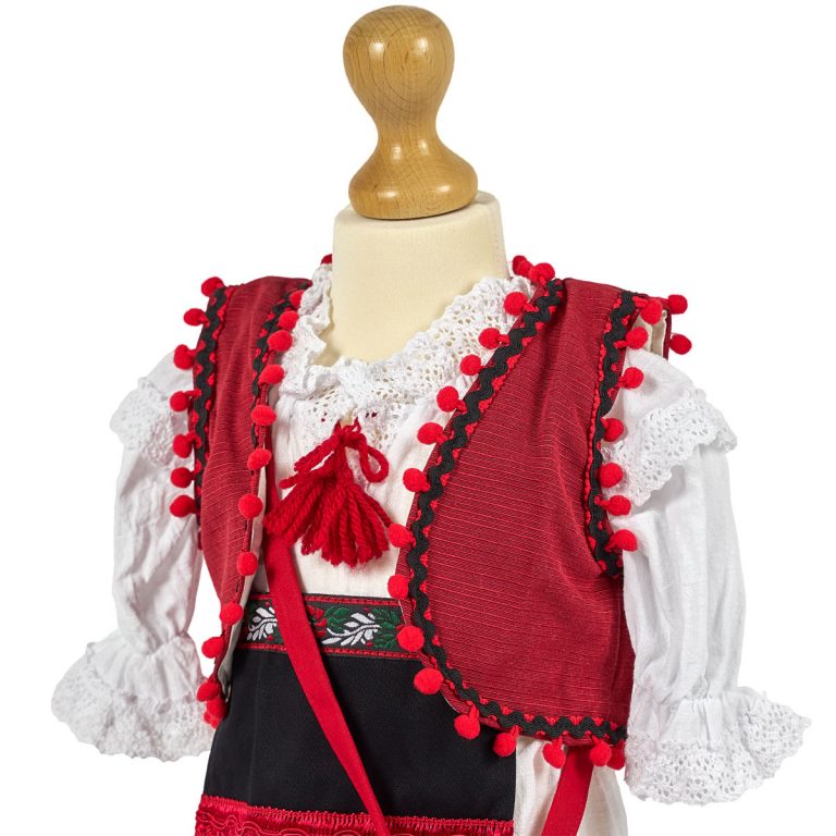 Costum traditional cu ciucurei - Kids Magazin