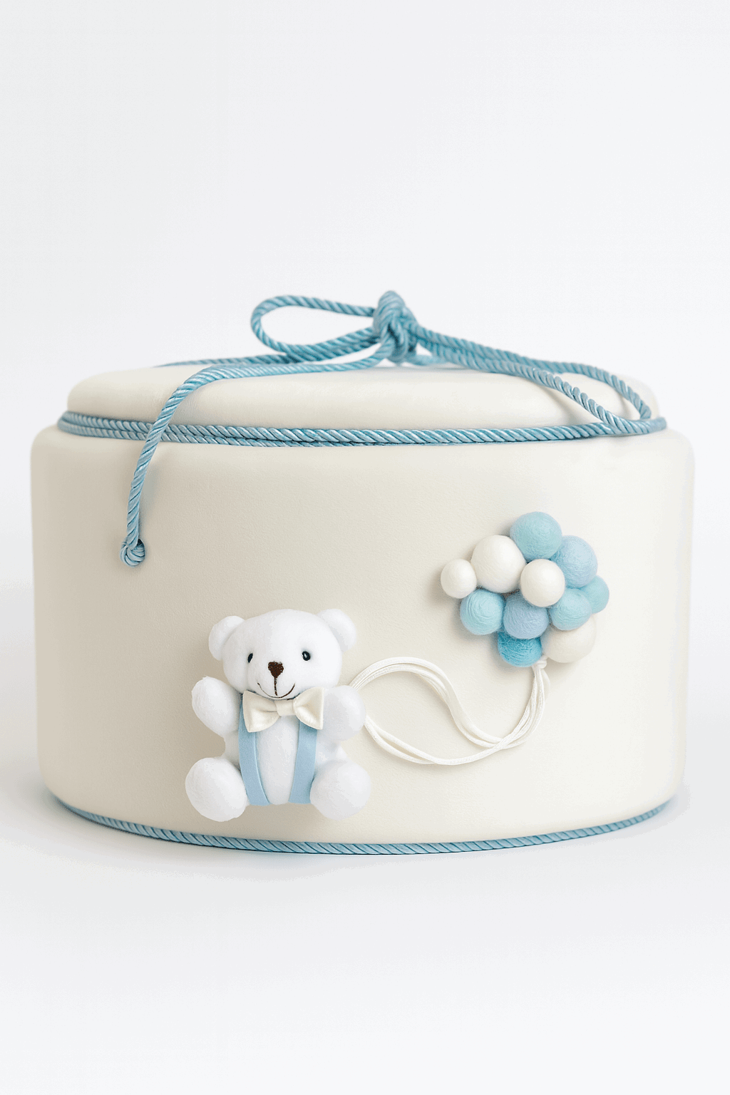 Cufăr elegant din catifea albă cu Ursuleț și detalii bleo - Kids Magazin
