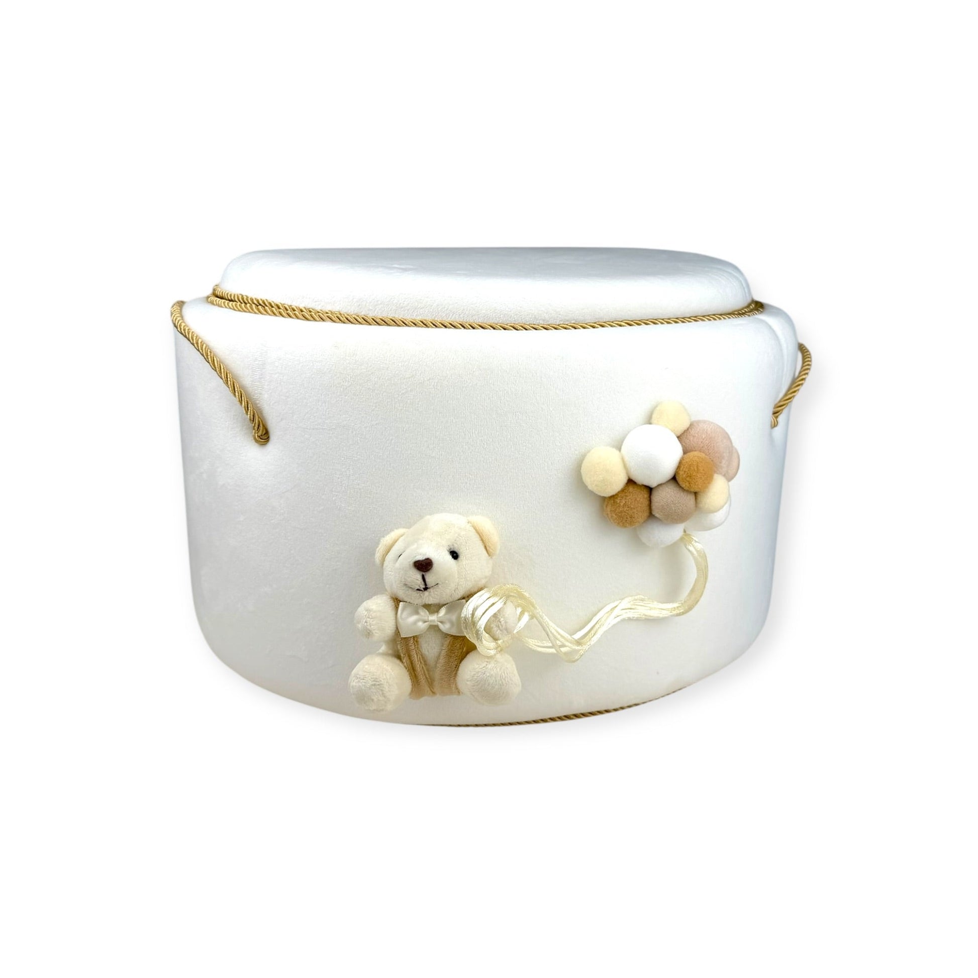 Cufăr trusou bebeluș – catifea ivory cu ursuleț și baloane decorative - Kids Magazin