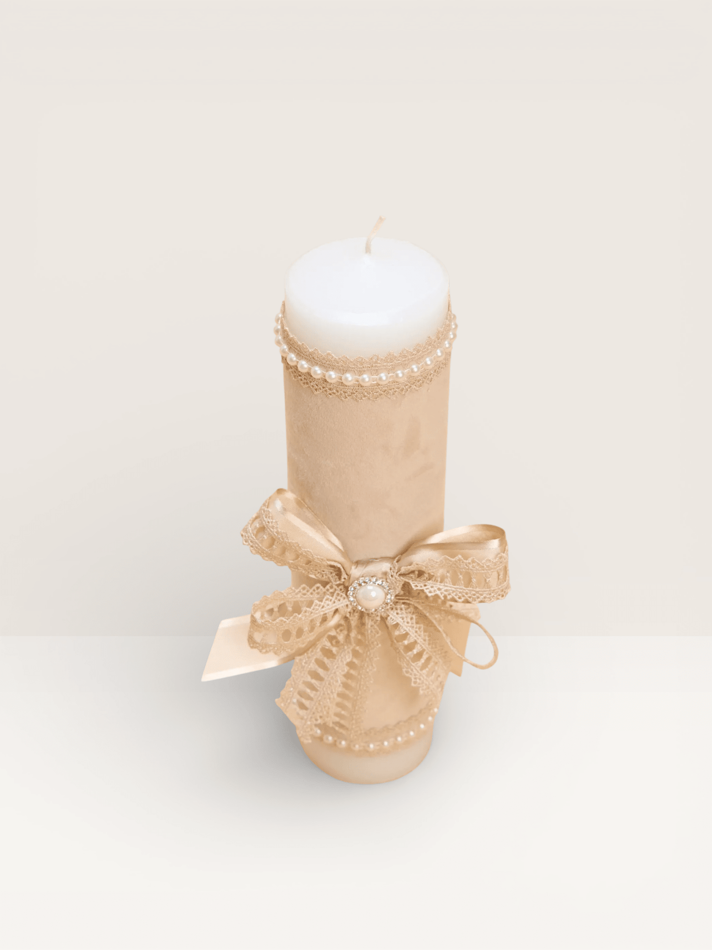 Lumânare Crem cu funda eleganta - Kids Magazin