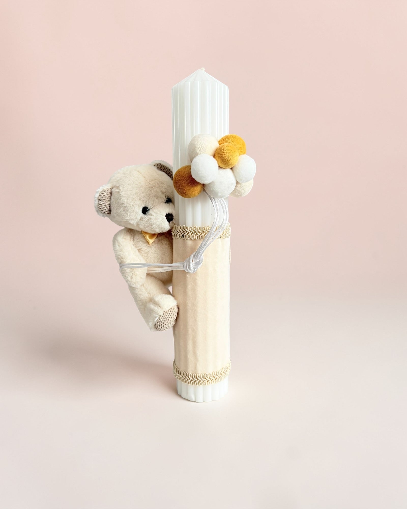 Lumânare striată Ursulețul cu Baloane Crem Pastel - Kids Magazin