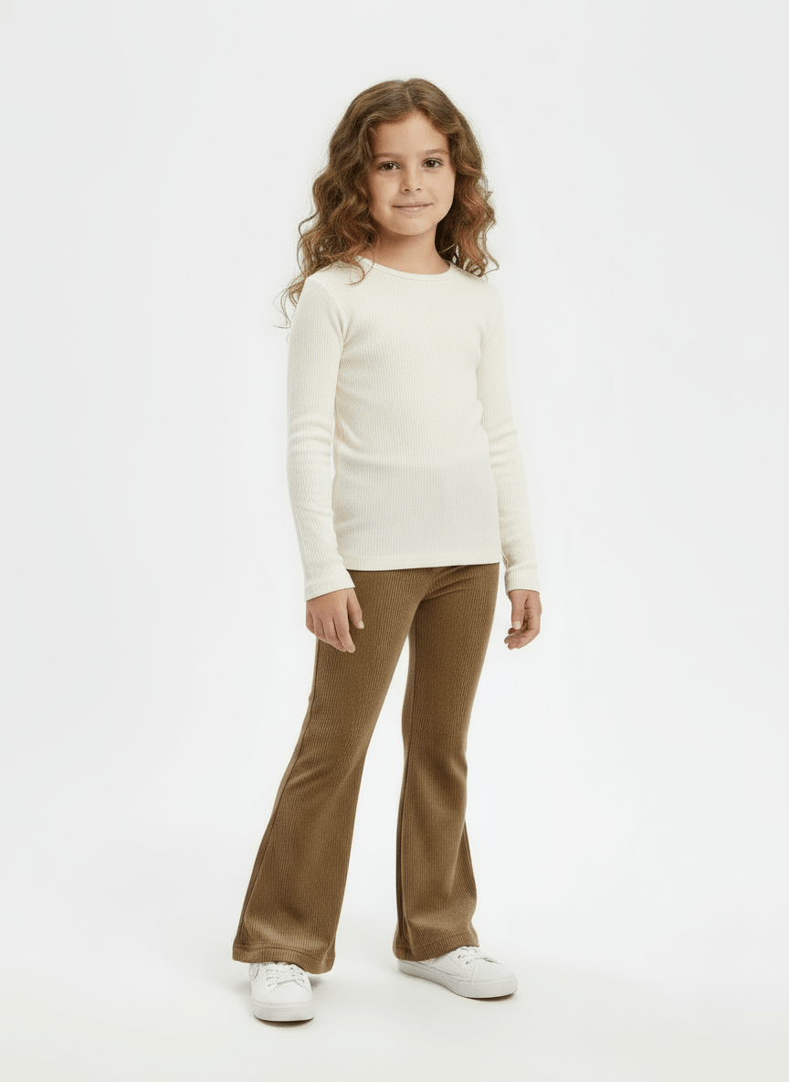 Pantaloni evazati crem vătuiți - Kids Magazin