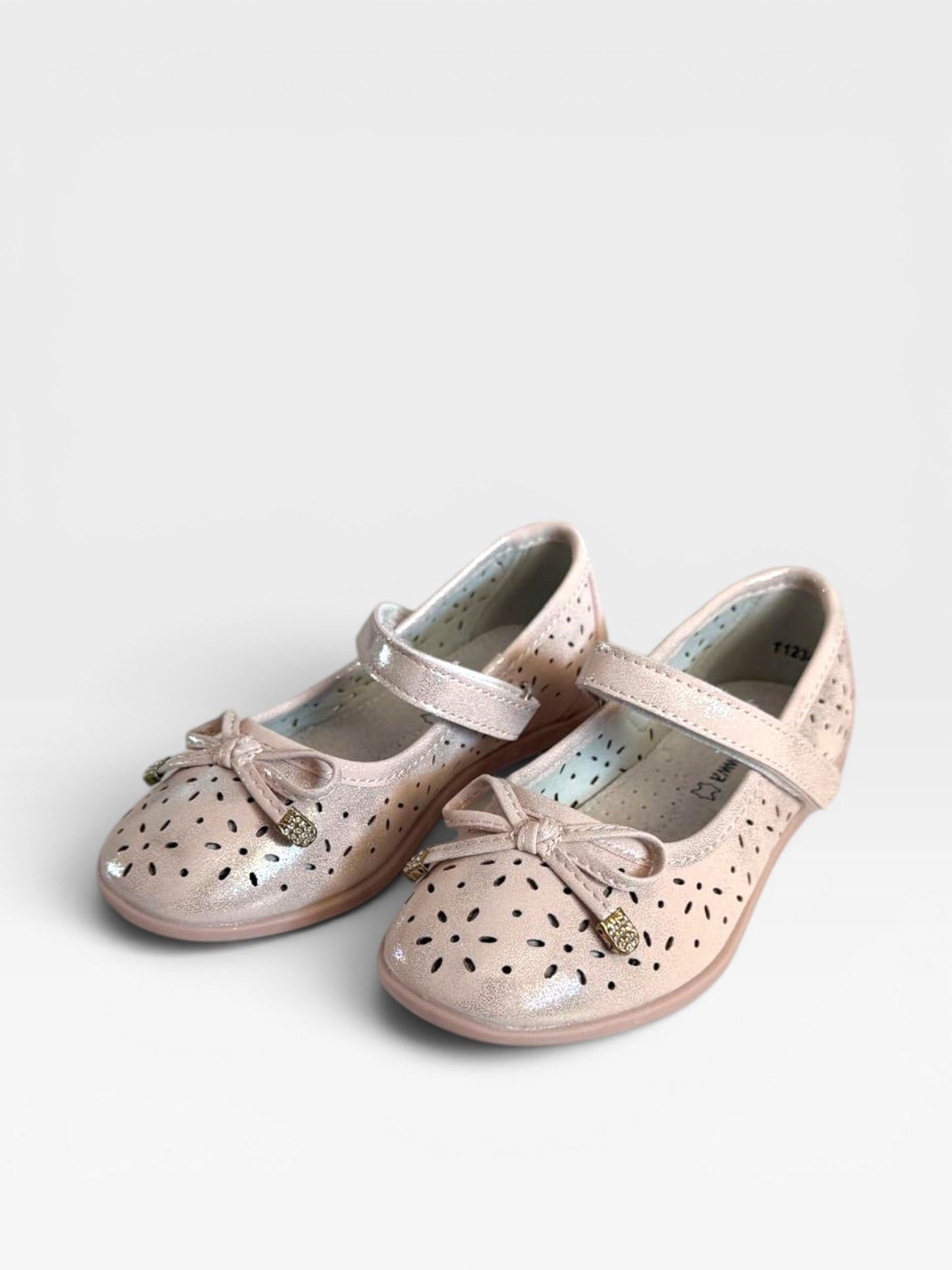 Pantofi perforati roz sidefați - Kids Magazin