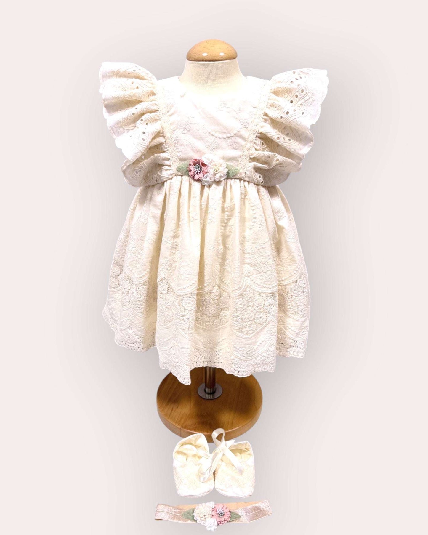 Rochita eleganta pentru bebelusi Anemona Crem - Kids Magazin
