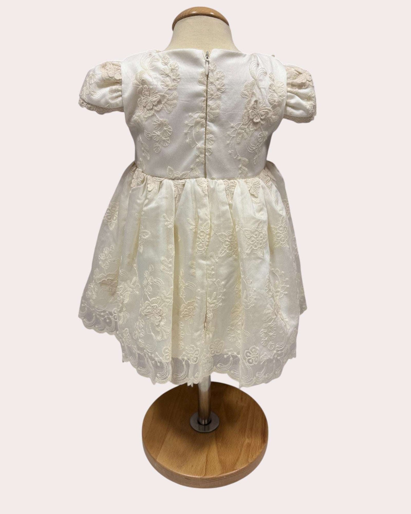 Rochita eleganta pentru bebelusi Ariana Crem - Kids Magazin