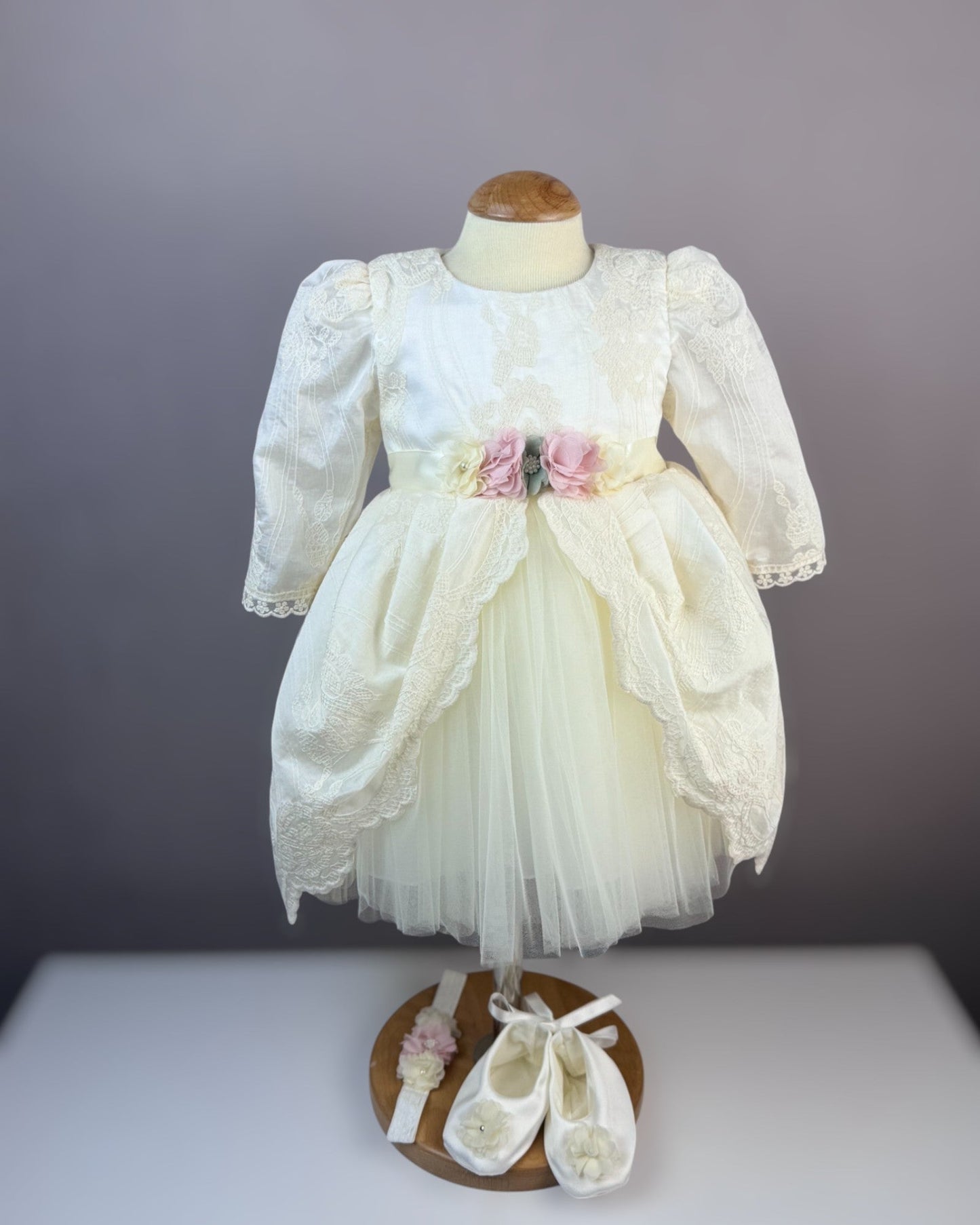 Rochita eleganta pentru bebelusi Felicia Ivory - Kids Magazin