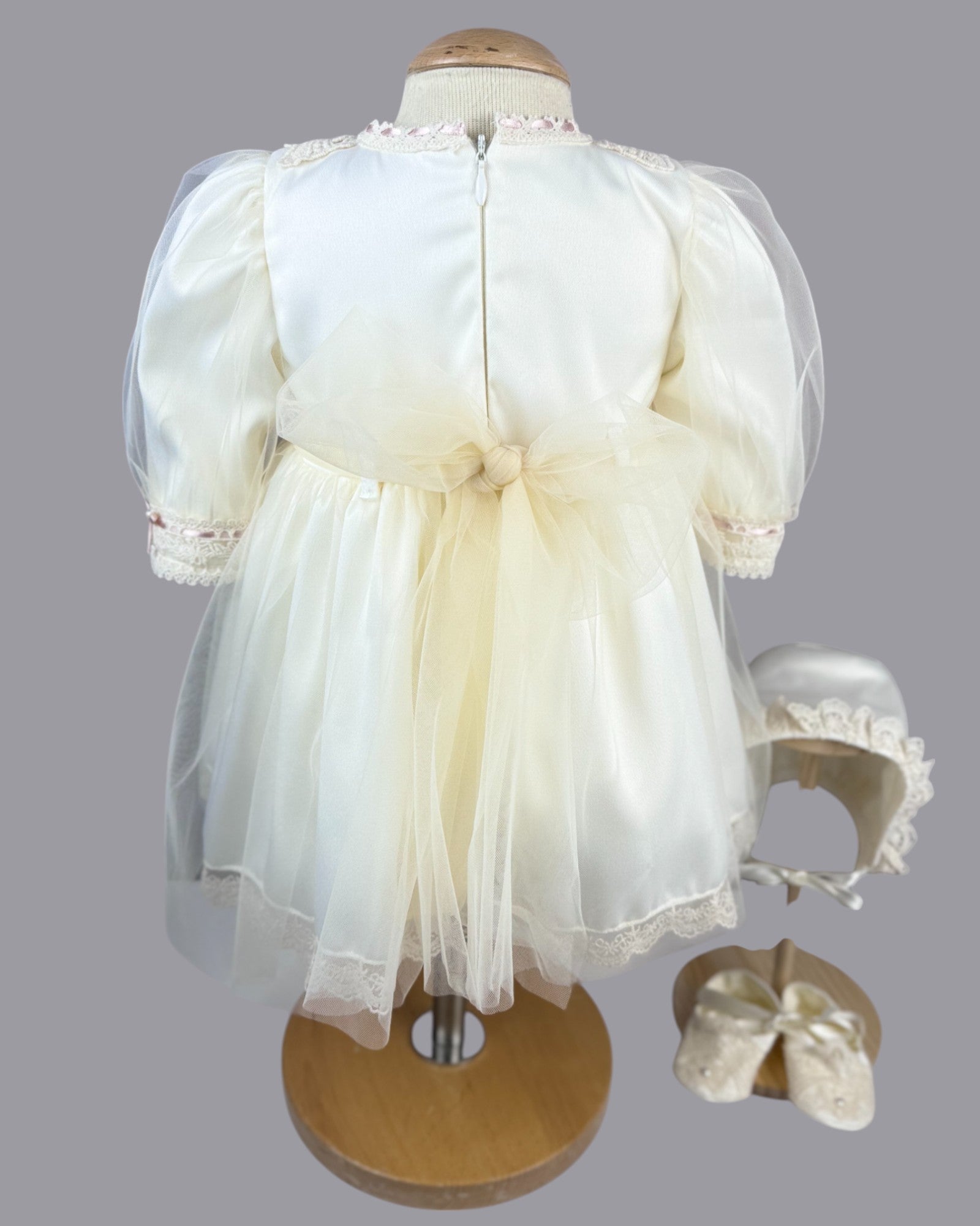 Rochita eleganta pentru bebelusi Natalia Ivory - Kids Magazin