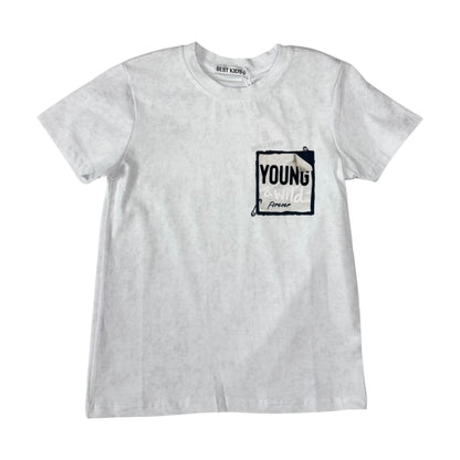 Tricou Young and Wild alb pentru baieti - Kids Magazin