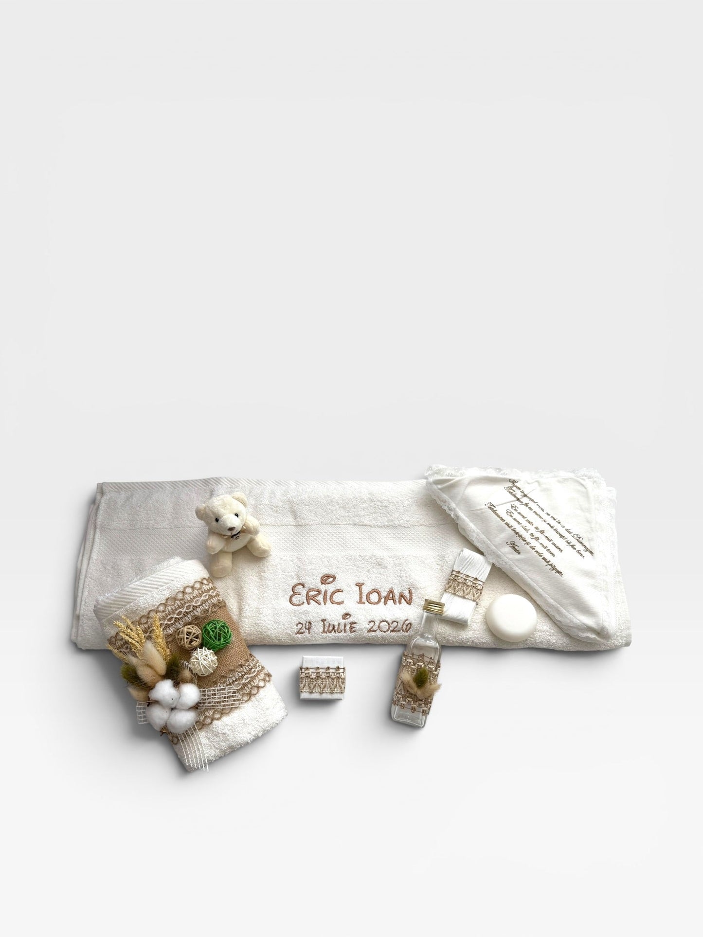 Trusou băiețel rustic - natural cu ursuleț și decorațiuni din bumbac. - Kids Magazin